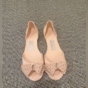 Salvatore Ferragamo Cream Flats with Crochet Bow